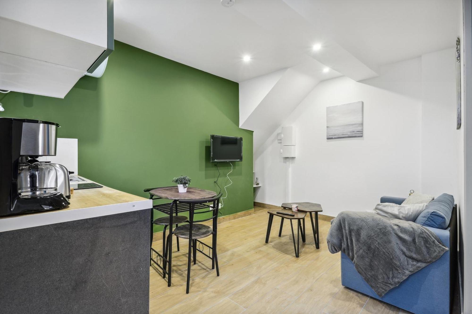 Chic Cosy Apart With Parking Ла-Ферте-су-Жуарр Екстер'єр фото